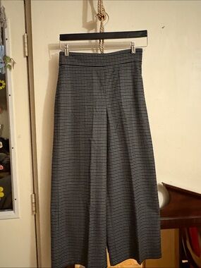 Zara Black & Gray Houndstooth Straight-Leg Pants
